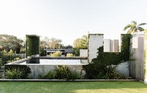 Banksia House | A Coastal Retreat of Natural Elegance - Kings Beach, Australia