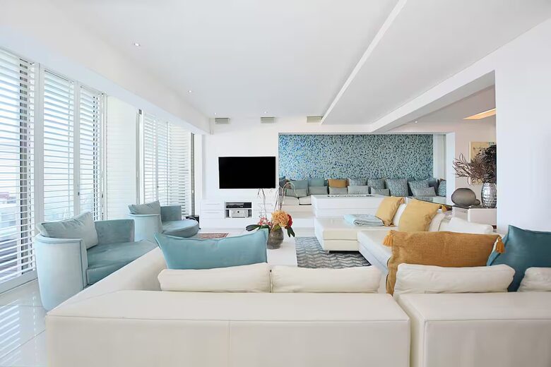 Refined Seaside Living in the Heart of Camps Bay - Cape Town, South Africa