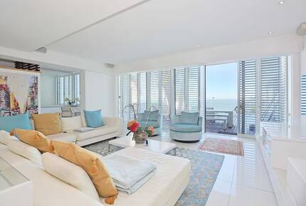 Refined Seaside Living in the Heart of Camps Bay - Cape Town, South Africa