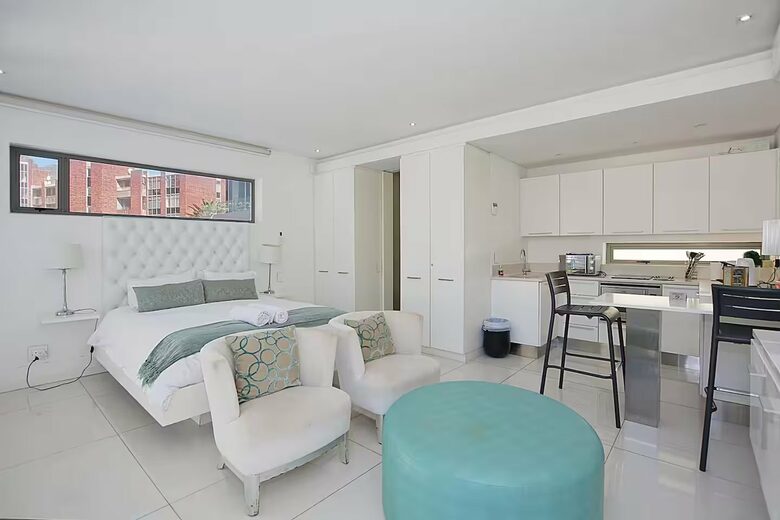 Refined Seaside Living in the Heart of Camps Bay - Cape Town, South Africa
