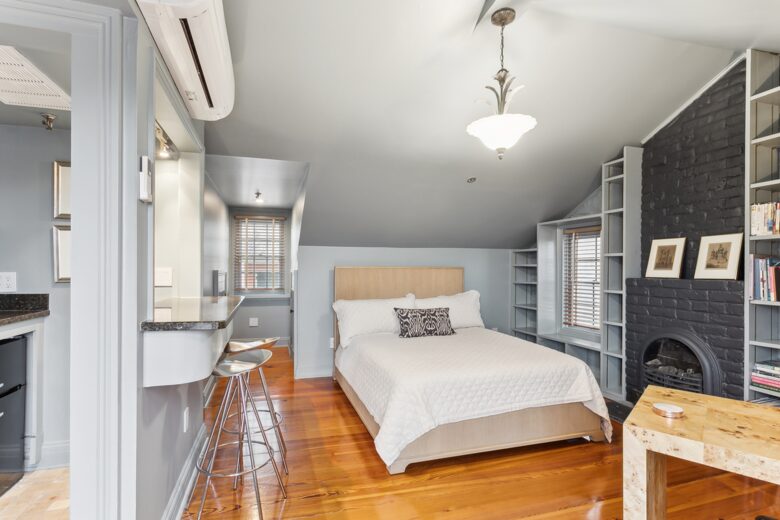 French Quarter Historic Townhome with Second Floor Gallery - New Orleans, Louisiana