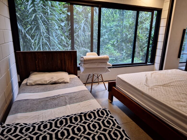 Sloth House - Guarujá, Brazil
