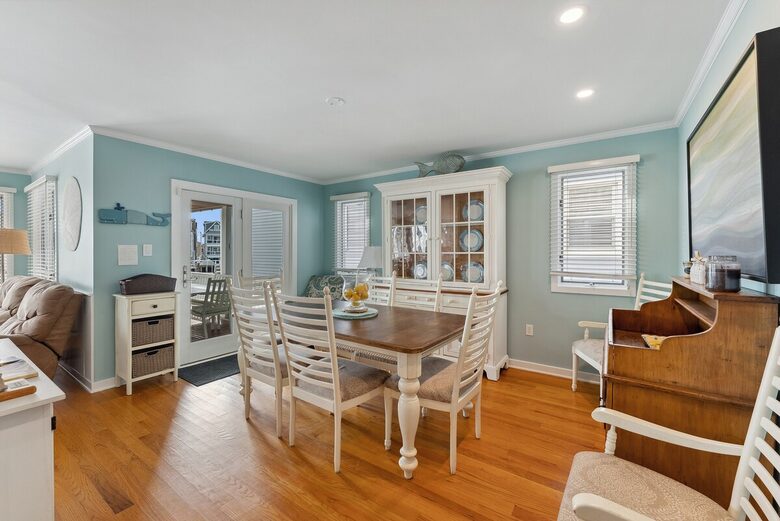 Tranquil Waterside Living on Ocean City’s Exclusive Lagoon - Ocean City, New Jersey