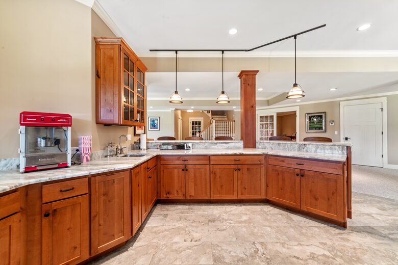 Custom Connecticut Lakefront Estate | Private Dock and Amenities - Oxford, Connecticut