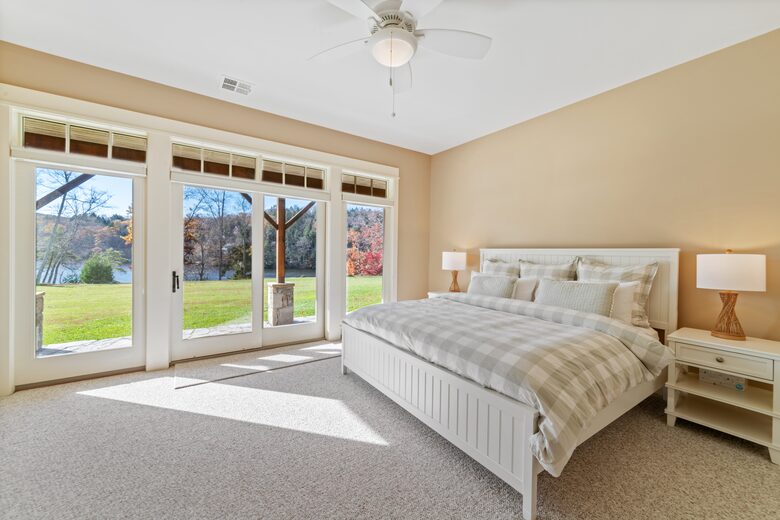Custom Connecticut Lakefront Estate | Private Dock and Amenities - Oxford, Connecticut