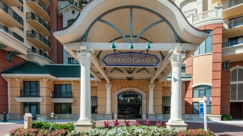 Emerald Grande at HarborWalk Village - 3 Bedroom Deluxe - Destin, Florida
