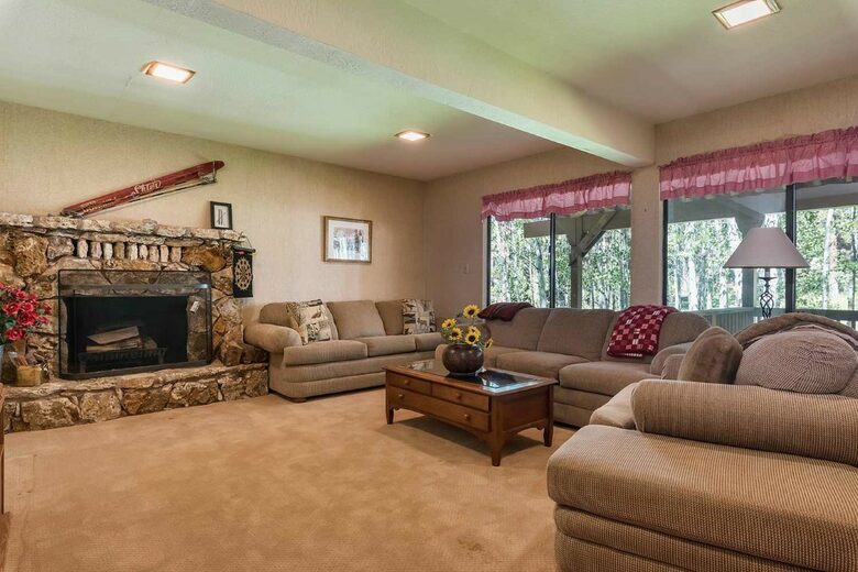 Elegant Northstar Lodge with Private Hot Tub and Resort Amenities - Truckee, California