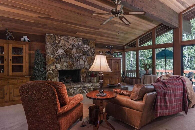 Elegant Northstar Lodge with Private Hot Tub and Resort Amenities - Truckee, California