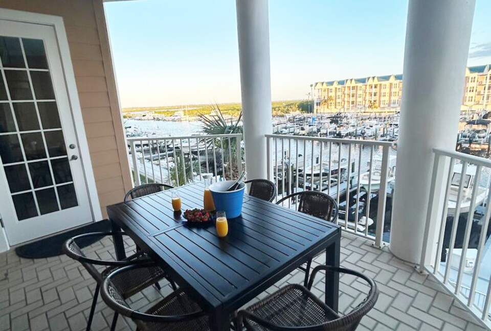 Luxurious Marina-View Condo with Beach & Resort Amenities - Ponce Inlet, Florida