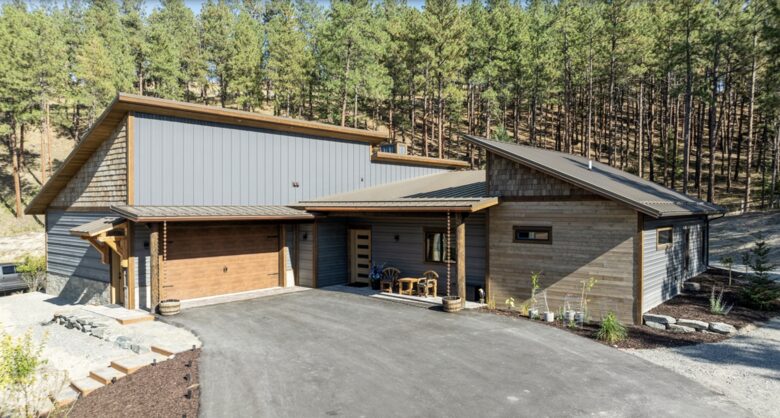 Tranquil Retreat Amid Montana’s Wilderness - Eureka, Montana