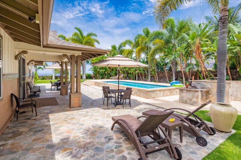 Tropical Paradise with Private Pool & Expansive Ocean Views - Kailua Kona, Hawaii