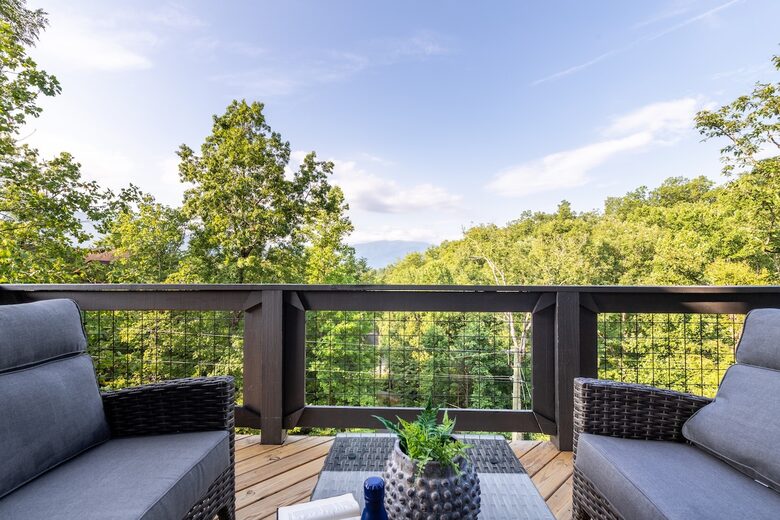 Mountain Majesty at Rambling Ridge Lodge - Gatlinburg, Tennessee