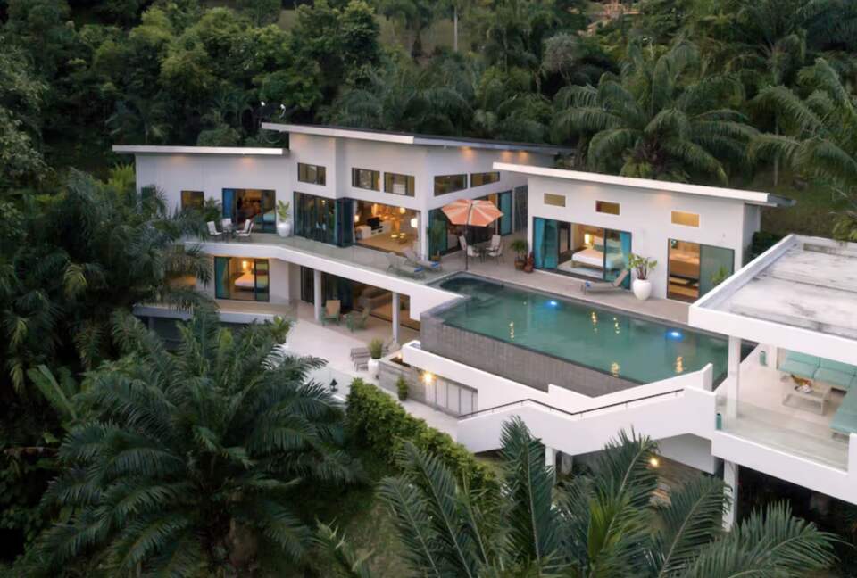 Luxury Modern Villa near Laguna & Layan Beach - Cherngtalay, Thailand