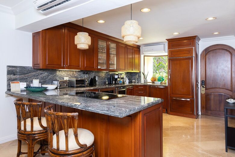 Two-Story Beachfront Villa with Sweeping Pacific Views - Playa Flamingo, Costa Rica