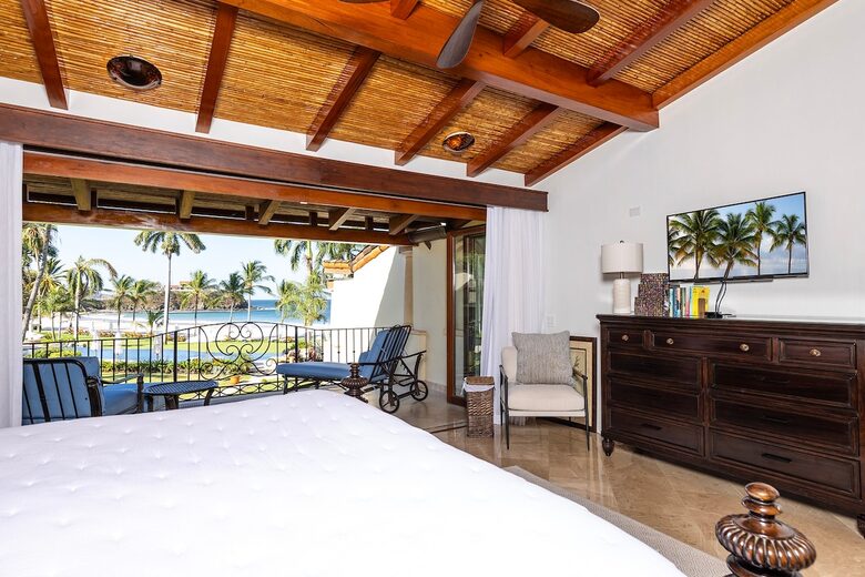 Two-Story Beachfront Villa with Sweeping Pacific Views - Playa Flamingo, Costa Rica