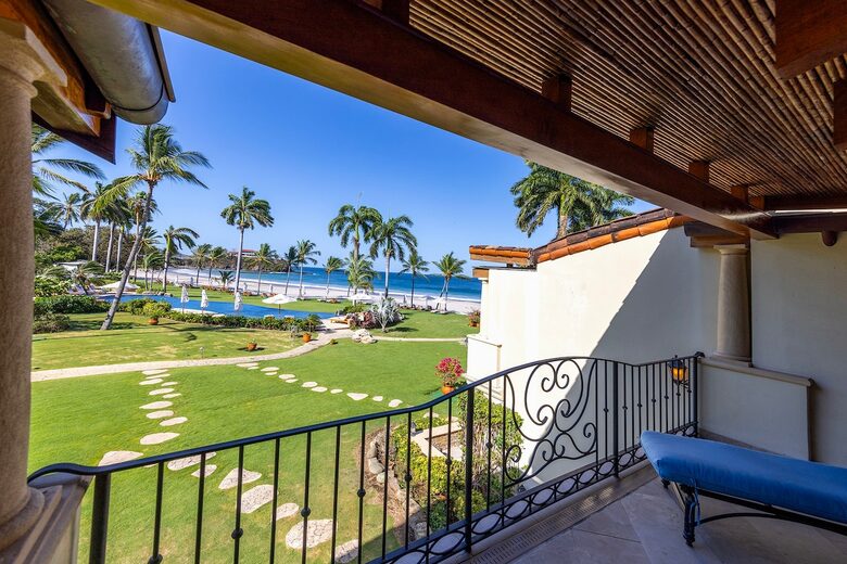 Two-Story Beachfront Villa with Sweeping Pacific Views - Playa Flamingo, Costa Rica