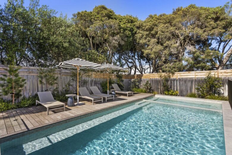 Secluded Elegance with Pool & Spa in Blairgowrie’s Coastal Haven - Blairgowrie, Australia