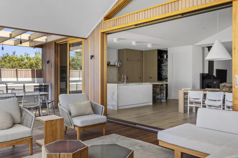 Secluded Elegance with Pool & Spa in Blairgowrie’s Coastal Haven - Blairgowrie, Australia