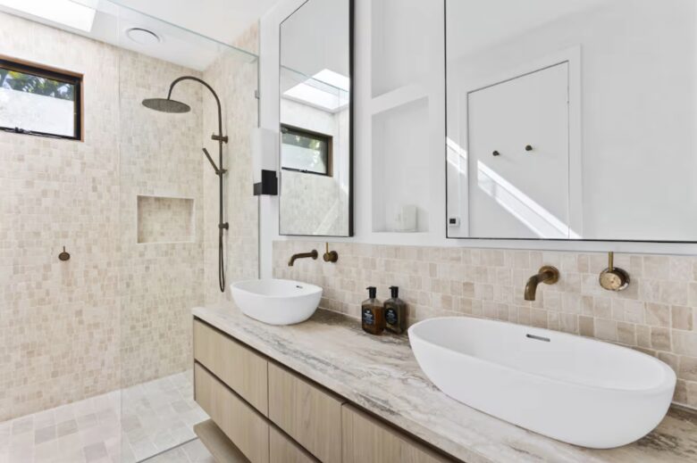 Secluded Elegance with Pool & Spa in Blairgowrie’s Coastal Haven - Blairgowrie, Australia