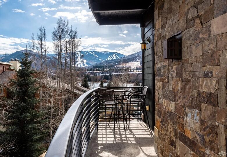 Lakefront Escape with Stunning Beaver Creek Views - Avon, Colorado