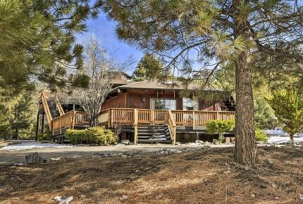 The Grand Woodland Cabin | Rustic Elegance in the Heart of Pine Mountain Club - Pine Mountain Club, California