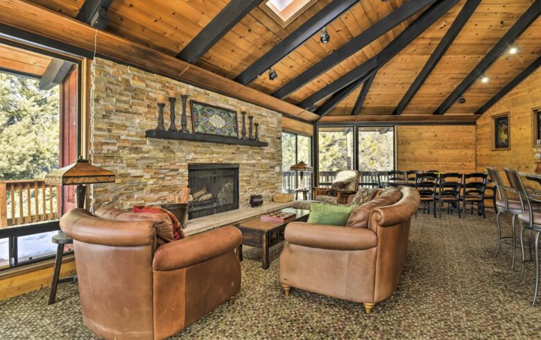 The Grand Woodland Cabin | Rustic Elegance in the Heart of Pine Mountain Club - Pine Mountain Club, California