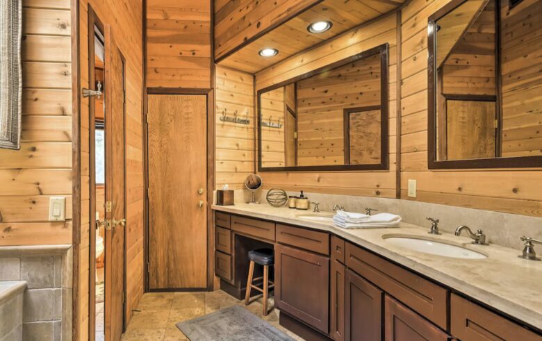 The Grand Woodland Cabin | Rustic Elegance in the Heart of Pine Mountain Club - Pine Mountain Club, California