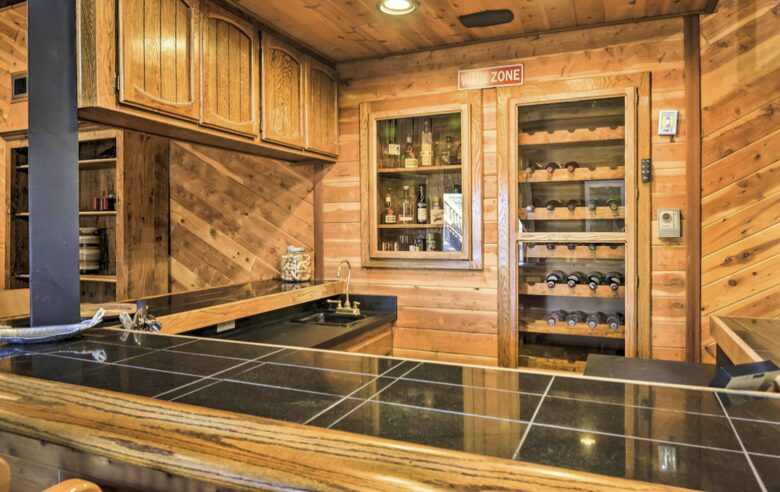 The Grand Woodland Cabin | Rustic Elegance in the Heart of Pine Mountain Club - Pine Mountain Club, California
