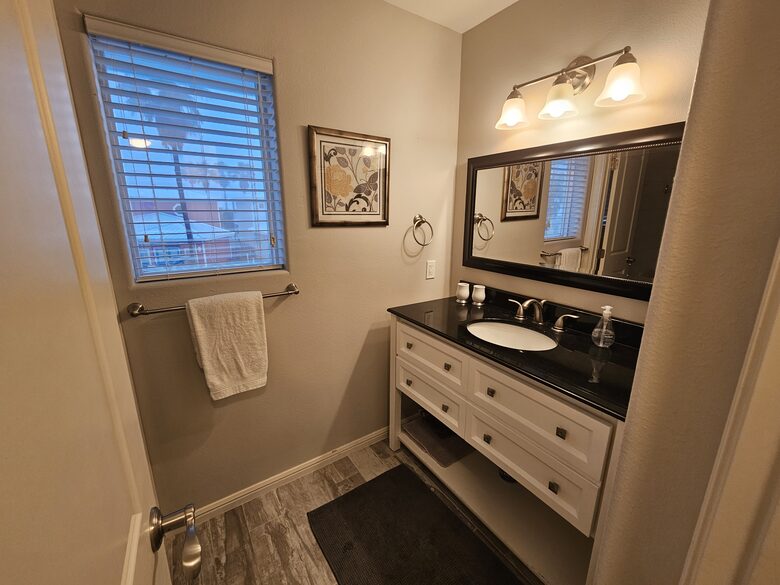 Upstairs Full Bath