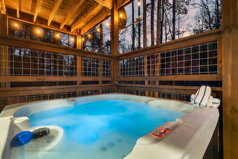Modern Mountain Escape with Private Indoor Pool - Sevierville, Tennessee