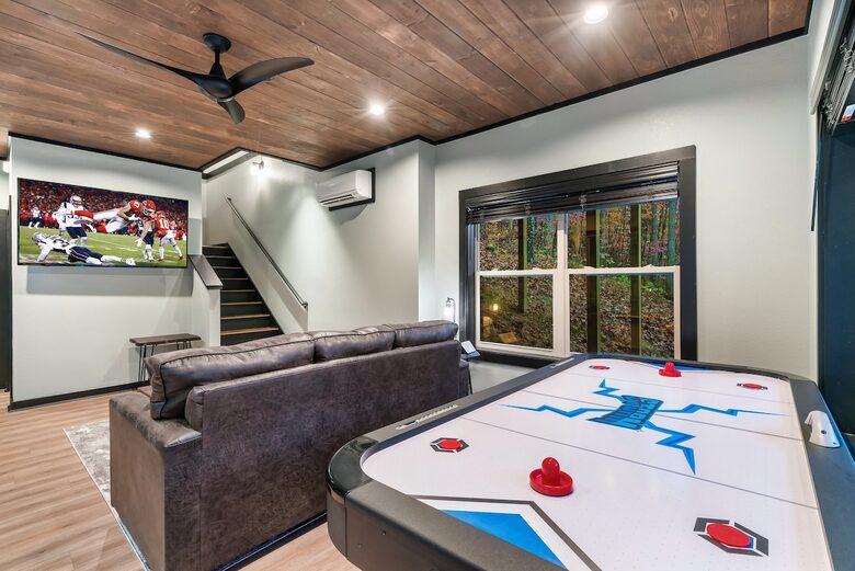 Modern Mountain Escape with Private Indoor Pool - Sevierville, Tennessee