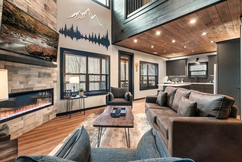 Modern Mountain Escape with Private Indoor Pool - Sevierville, Tennessee