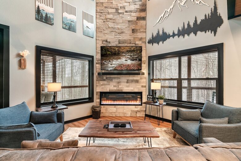 Modern Mountain Escape with Private Indoor Pool - Sevierville, Tennessee