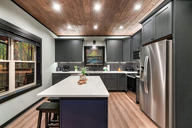 Modern Mountain Escape with Private Indoor Pool - Sevierville, Tennessee