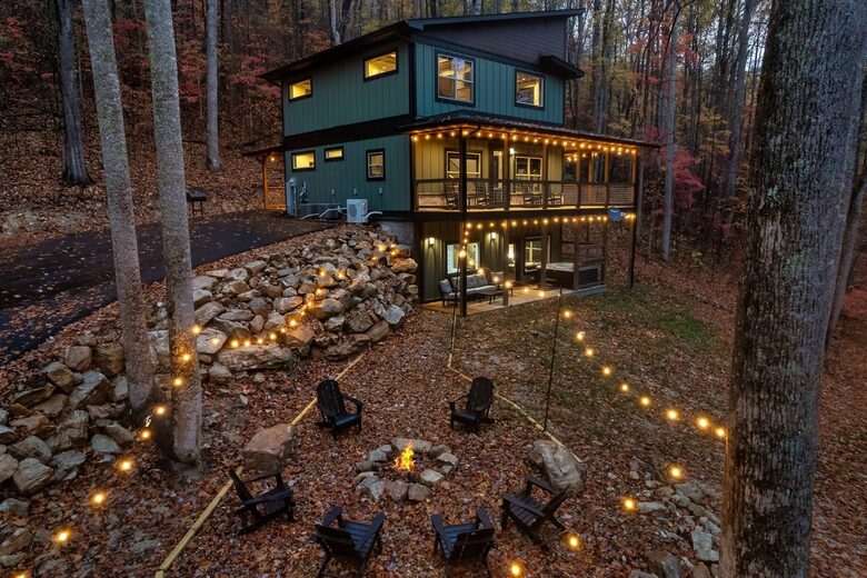 Modern Mountain Escape with Private Indoor Pool - Sevierville, Tennessee