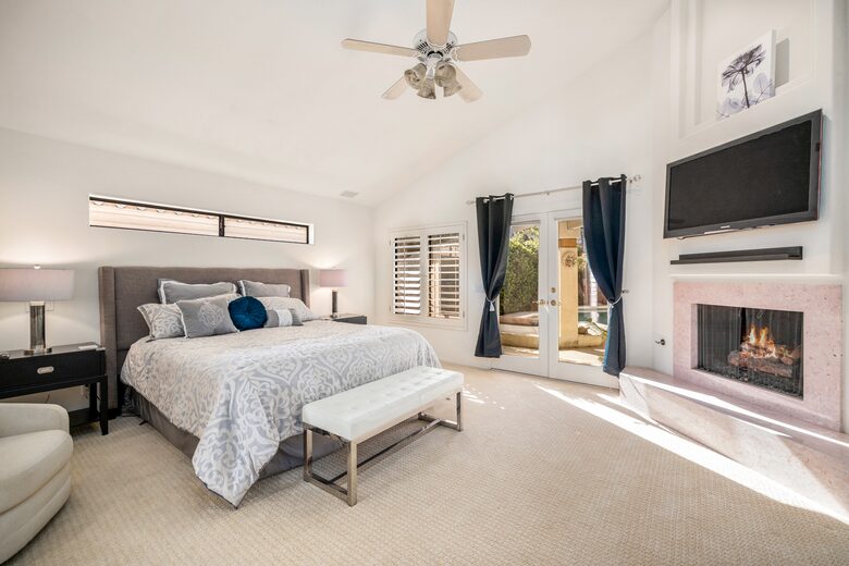 Master bedroom, opens to pool and spa