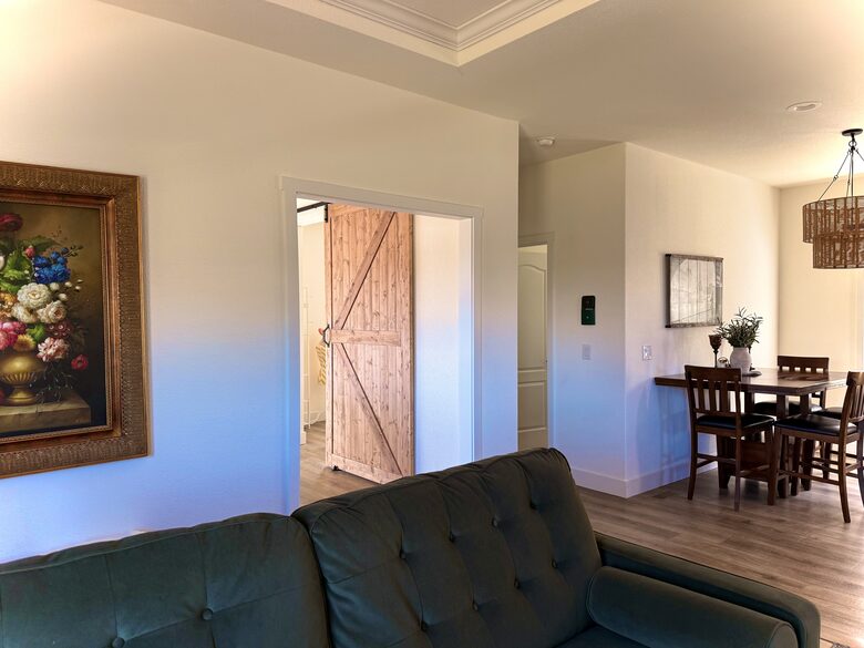 Petaluma One of a Kind Vineyard Residence - Petaluma, California
