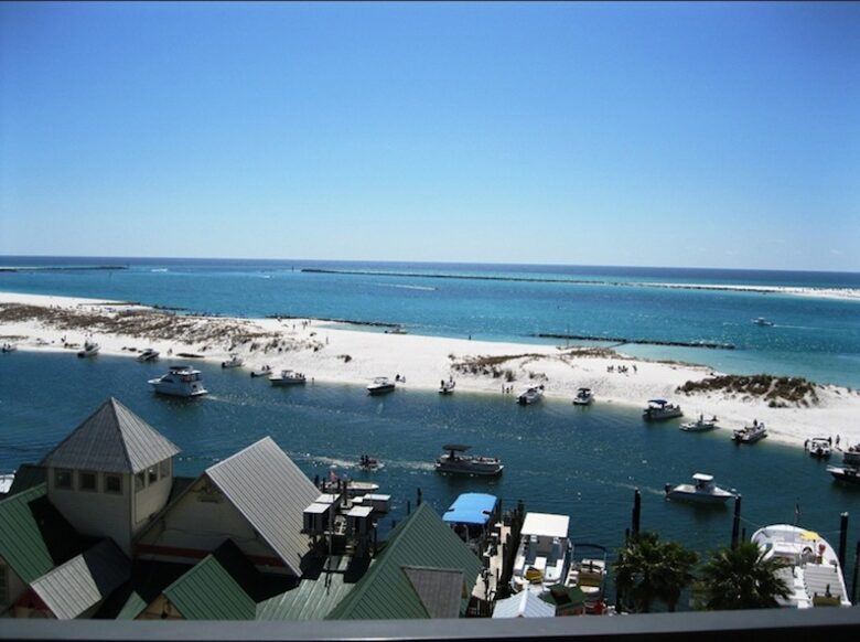 Emerald Grande at HarborWalk Village - 4 Bedroom - Destin, Florida