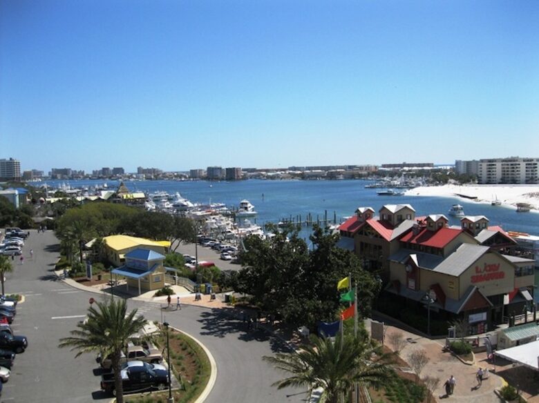 Emerald Grande at HarborWalk Village - 4 Bedroom - Destin, Florida
