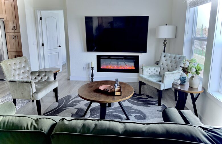Petaluma One of a Kind Vineyard Residence - Petaluma, California