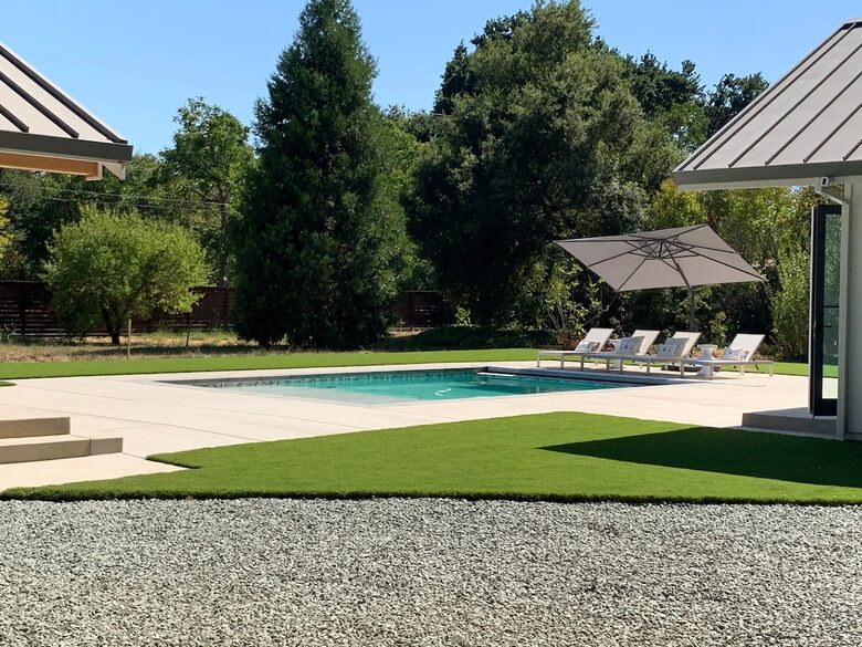 Elegant Napa Getaway with Poolside Views and Wine Country Charm - Napa, California