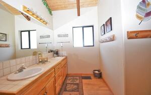 Bass Lake Escape | A Cozy Retreat Near Yosemite - Bass Lake, California