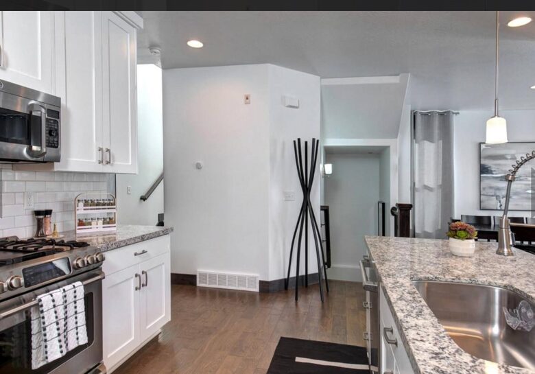 Scenic Splendor & Sophisticated Style in Park City - Heber City, Utah