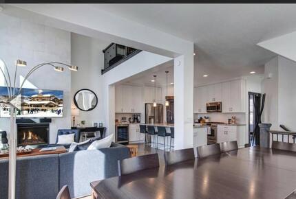 Scenic Splendor & Sophisticated Style in Park City - Heber City, Utah