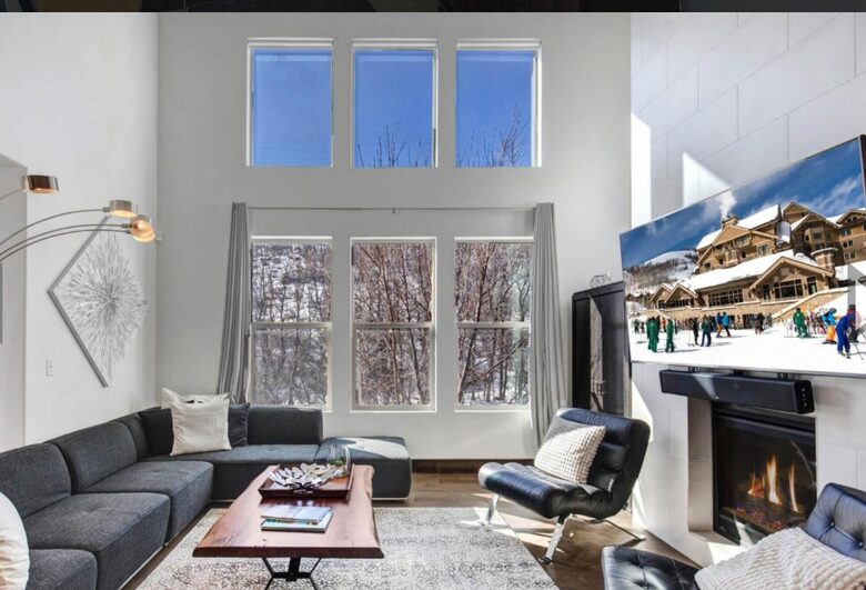 Scenic Splendor & Sophisticated Style in Park City - Heber City, Utah