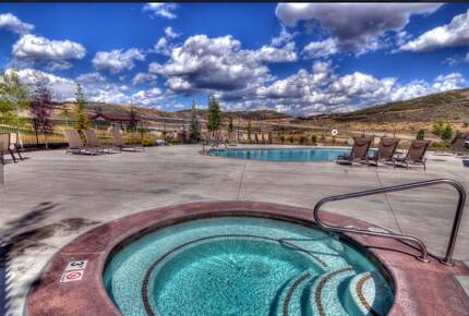 Scenic Splendor & Sophisticated Style in Park City - Heber City, Utah