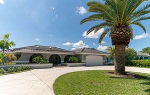 Lakeside Naples Oasis - Naples, Florida
