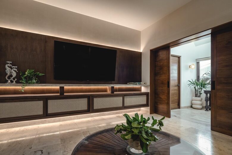 Modern Beachfront Escape with Panoramic Gulf Views - Ixil, Mexico
