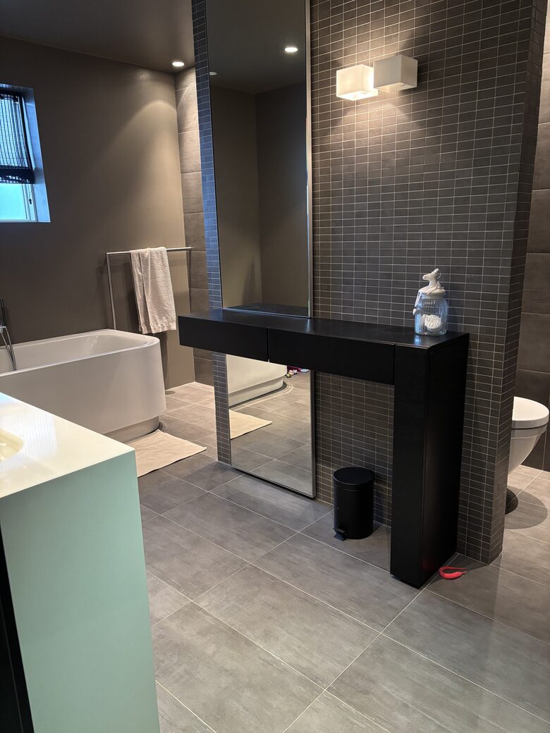Sophisticated Retreat Near Reykjavik - Garðabær, Iceland