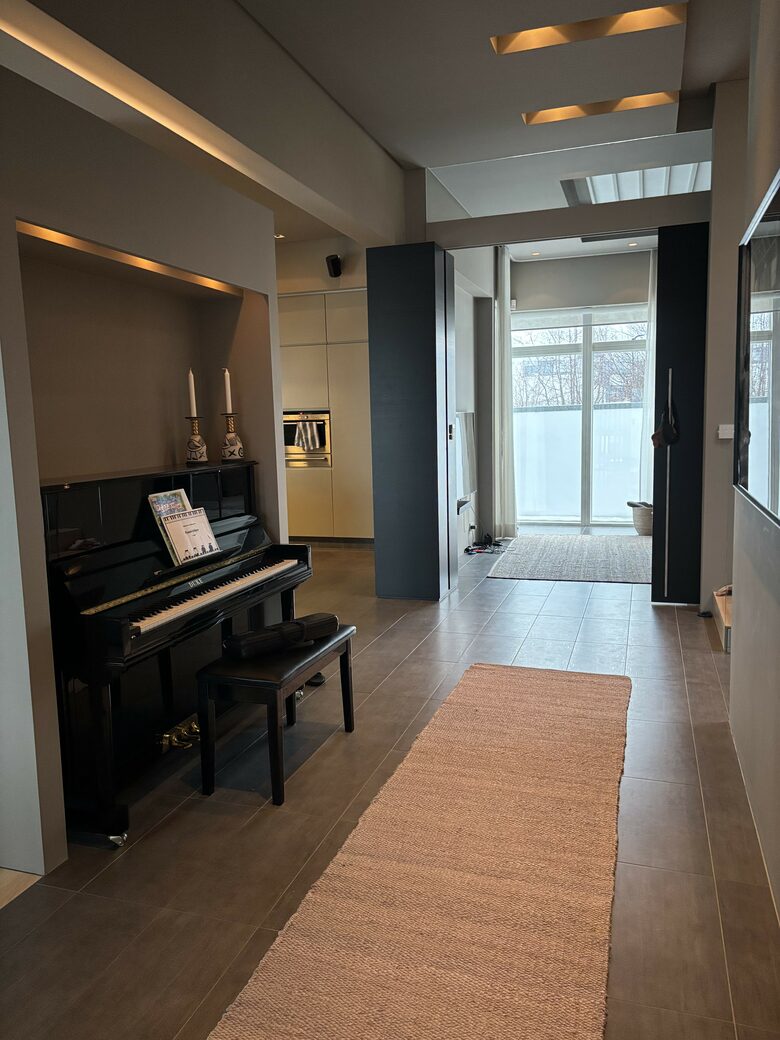 Sophisticated Retreat Near Reykjavik - Garðabær, Iceland